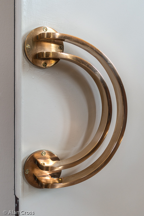 The Gallery: Sculpted door furniture