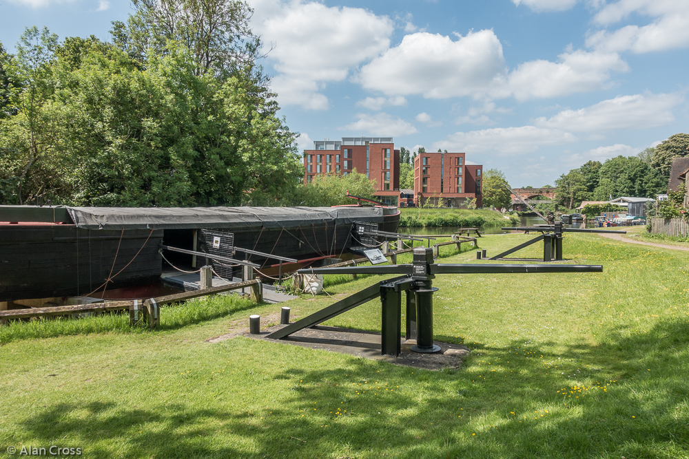 The last generation of Stevens barges: the Wey barge 'Reliance', built at Dapdune Wharf 1931-32, and now moored there